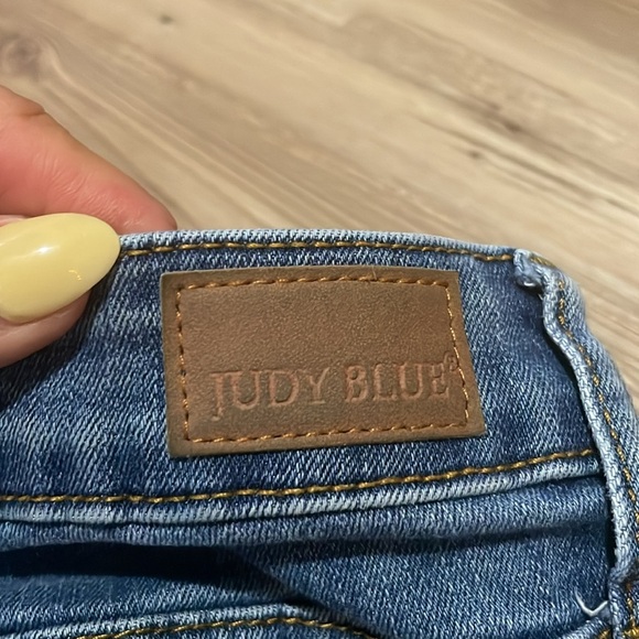 Judy Blue Relaxed Fit Straight Leg Jeans JB82103 JS Womens Size 30 Medium wash - Picture 11 of 13